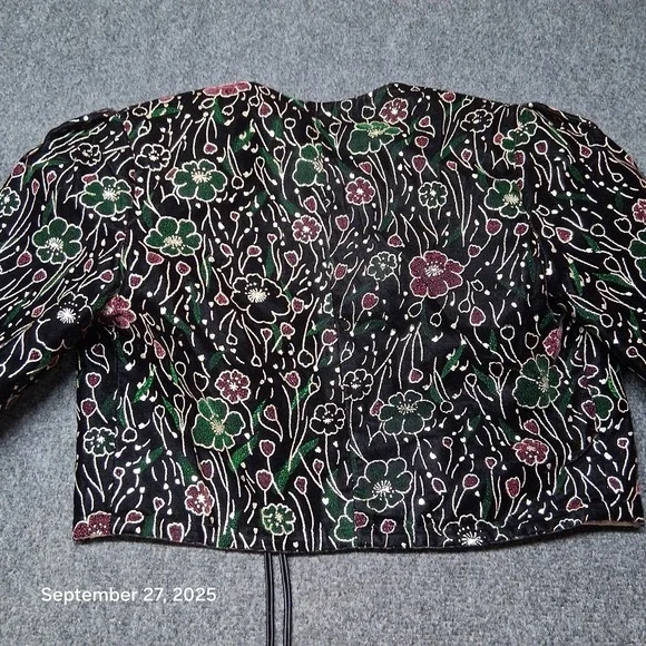 Sequin Jewelled Rodeo Cropped Blazer With Neck Guard - Picture 6 of 7